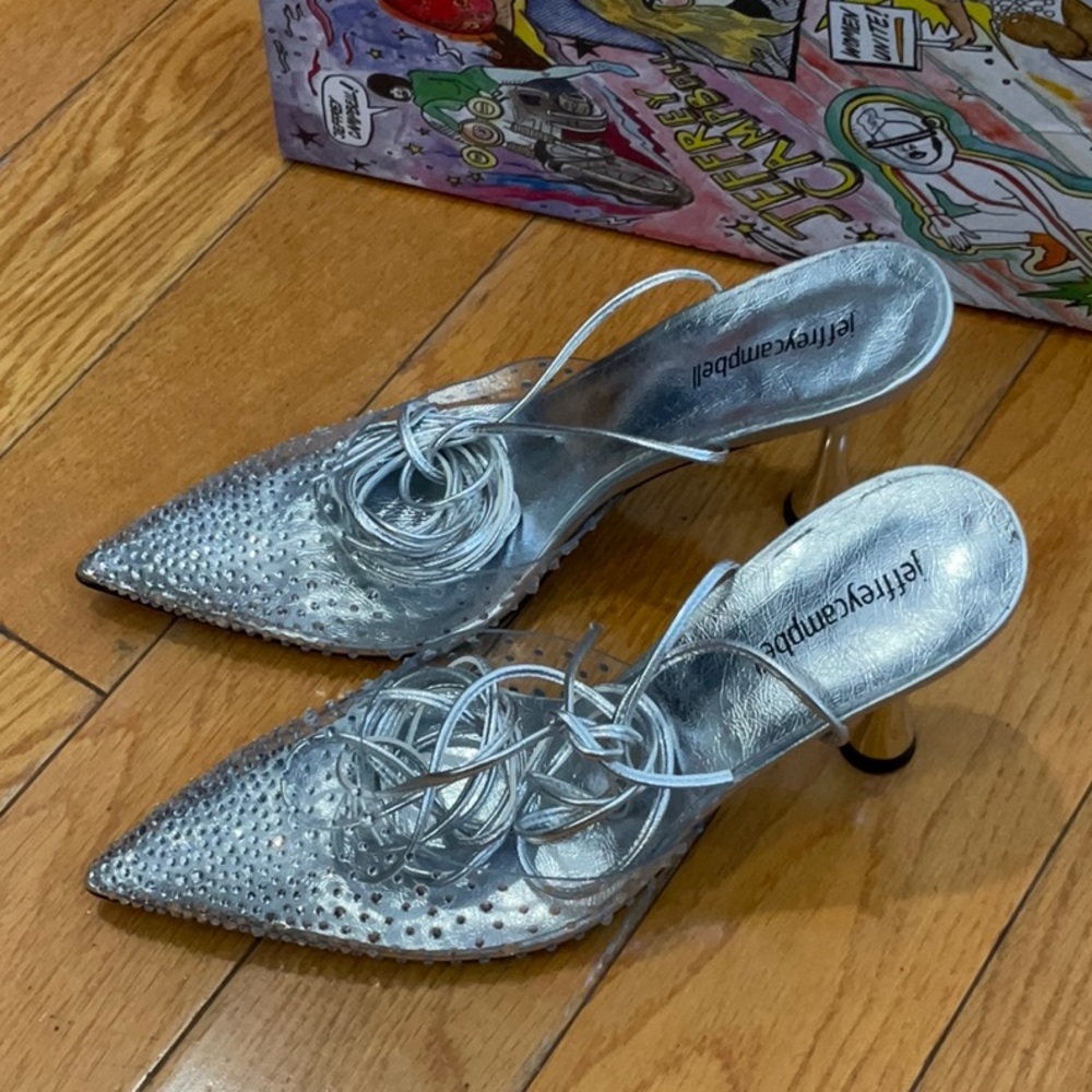 Jeffrey Campbell Baddie Pump Size: 8.5 - Picture 9 of 12